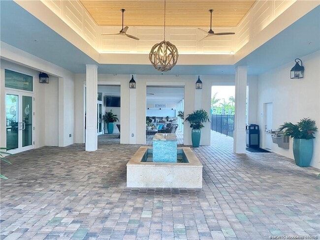 Building Photo - 378 NE Wharf Way