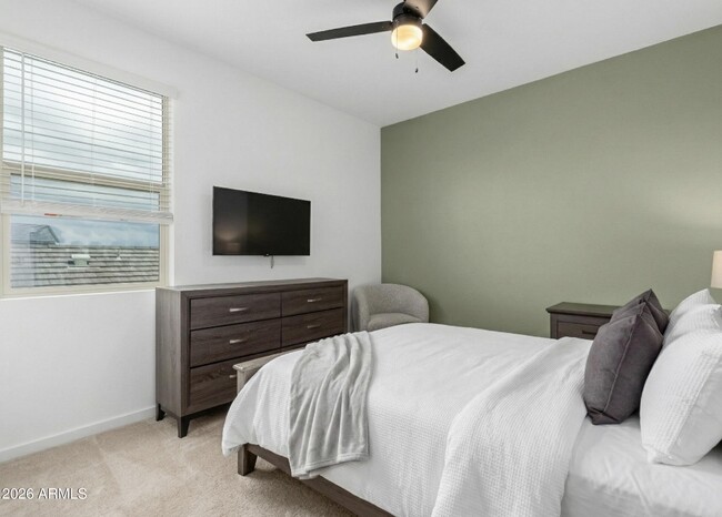 Building Photo - 12661 W Candelaria Dr