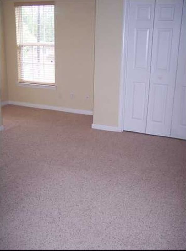 Building Photo - 1401 Beaver Run Rd