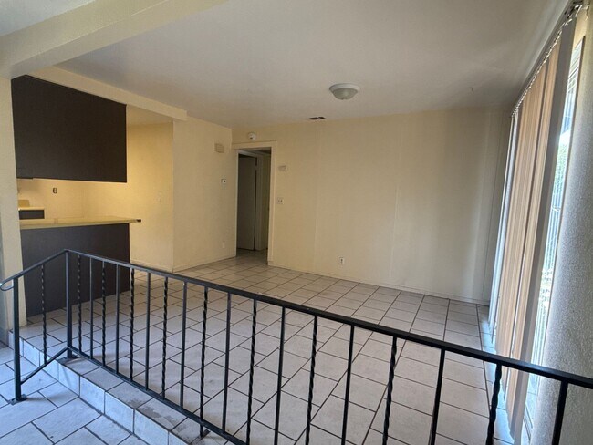 Building Photo - 7926-7928 Diana Marie Dr.