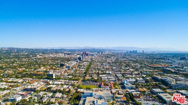 Building Photo - 1328 19th St