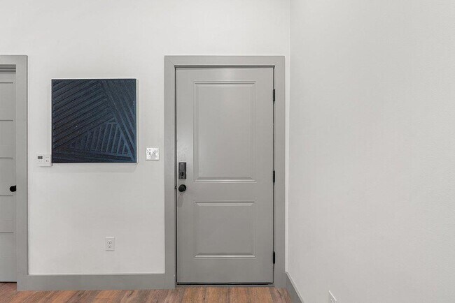 Building Photo - 2450 Wickersham Ln