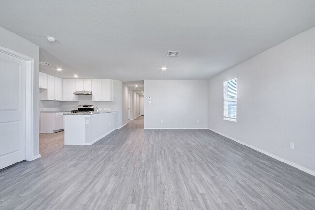 Building Photo - Stylish Corner Lot Home in Waterwheel with...