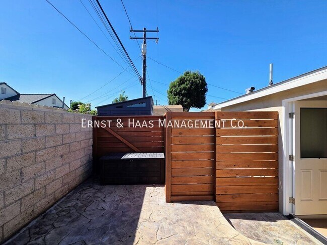 Building Photo - 5330 E Brockwood St