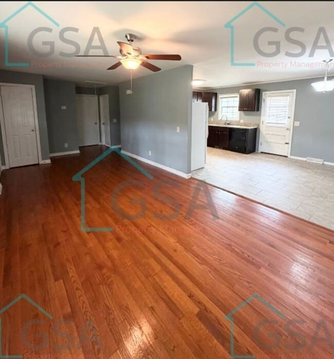 Building Photo - 106 Keowee Ave