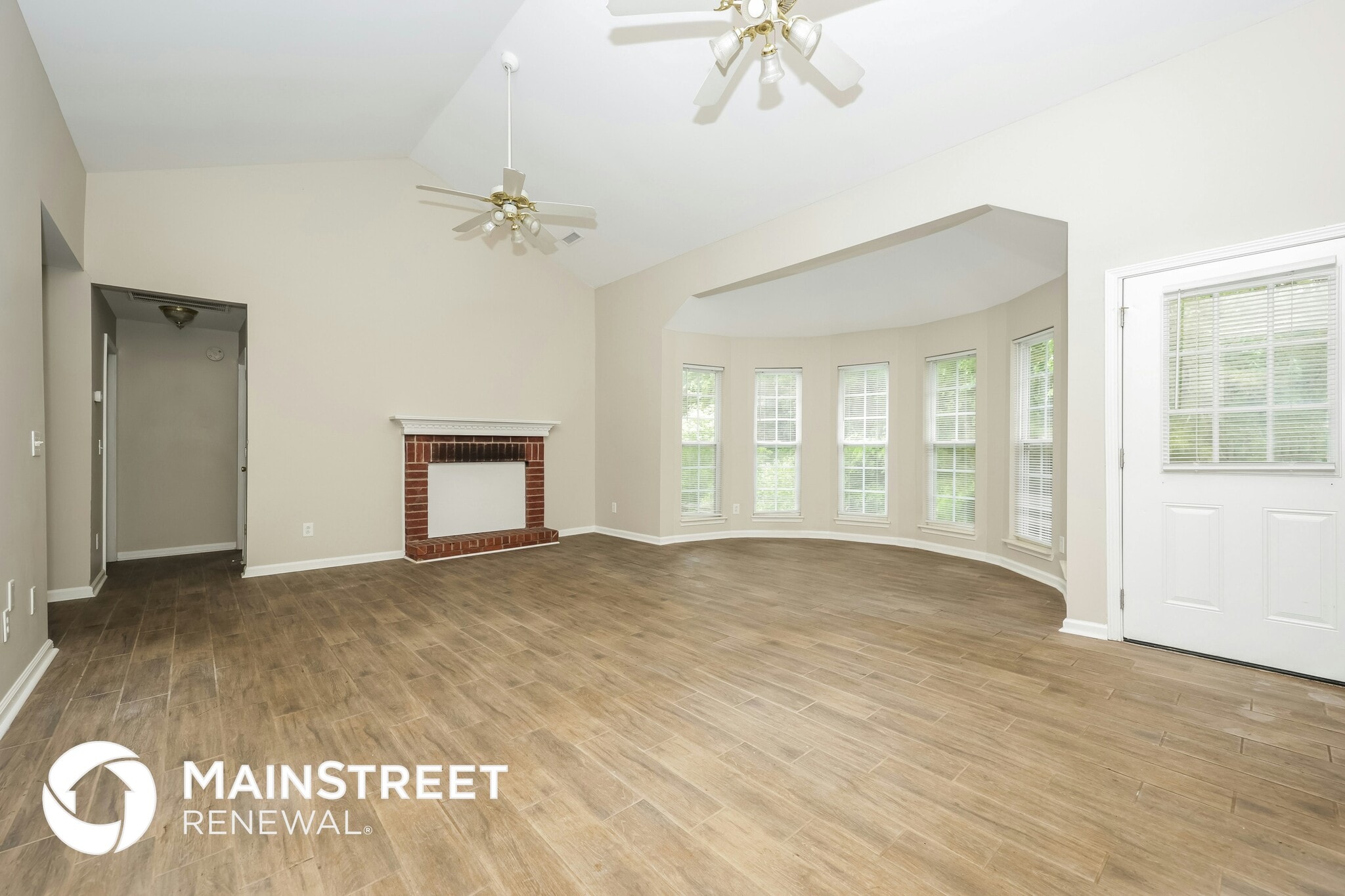 Building Photo - 548 Windy Rd