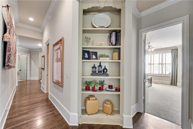 Building Photo - 8335 Hurakan Creek Crossing