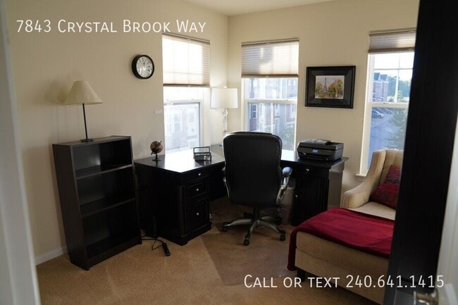 Building Photo - 7843 Crystal Brook Way