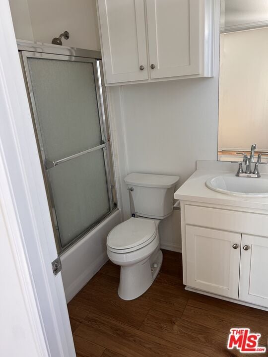 Building Photo - 3668 Mentone Ave