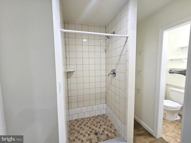 Building Photo - 261 Thomas Harmon Dr