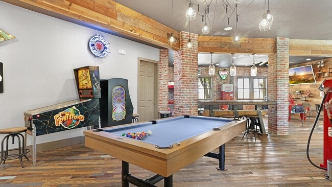 Building Photo - 533 Fossil Creek Blvd