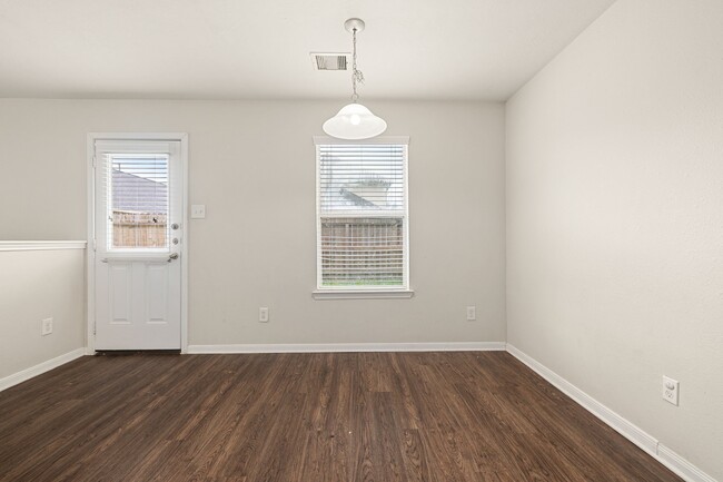 Building Photo - 21415 Partha Way