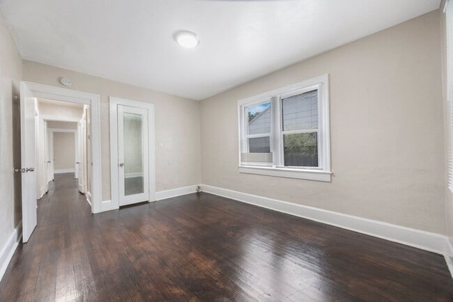 Building Photo - 4119 1st Ave N