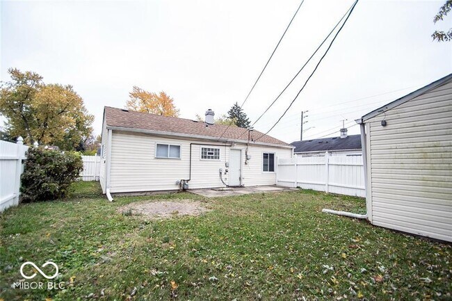 Building Photo - 4610 Karen Dr
