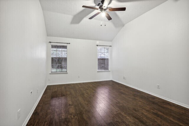 Building Photo - 18617 Hiddenbay Way