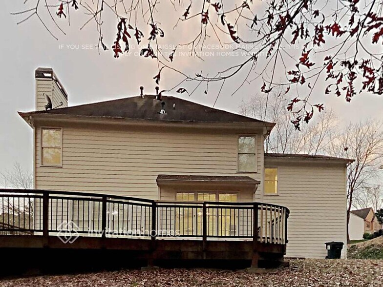 Building Photo - 350 Hillside Manor Dr NE