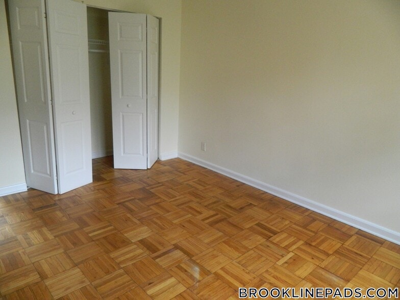 Building Photo - 499 VFW Parkway