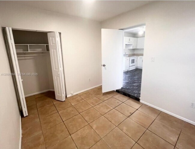 Building Photo - 1730 SW 64th Terrace