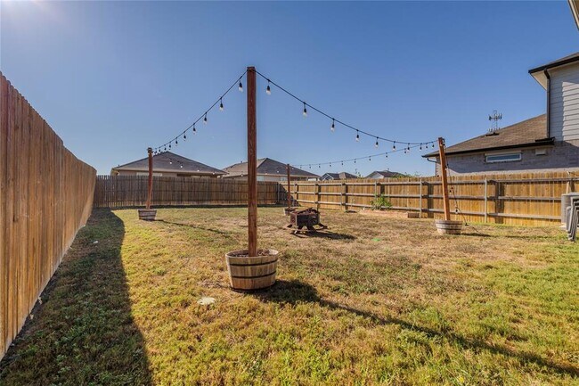 Building Photo - 178 Coralbean Dr