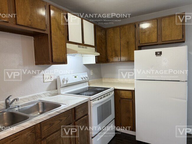 Building Photo - 2210 Imperial Ln