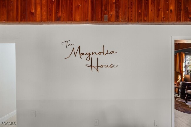 Building Photo - 17780 Caloosa Rd