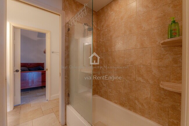 Building Photo - 8732 Beckingham Pl