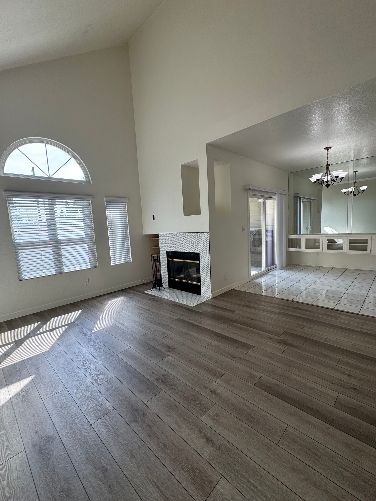 Building Photo - 7314 Laura Ln