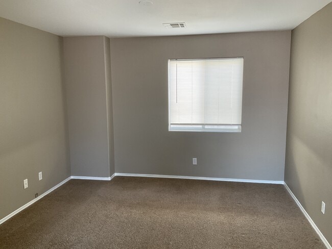 Building Photo - 6371 Pebblecreek Lodge Way