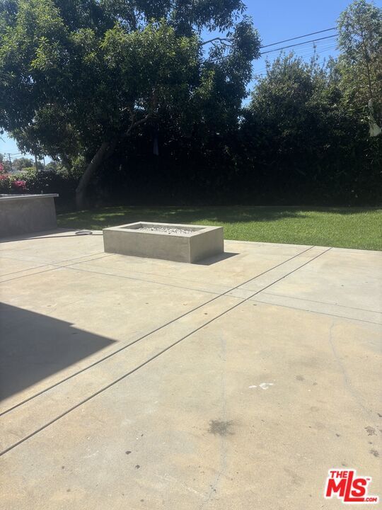 Building Photo - 7925 Kittyhawk Ave