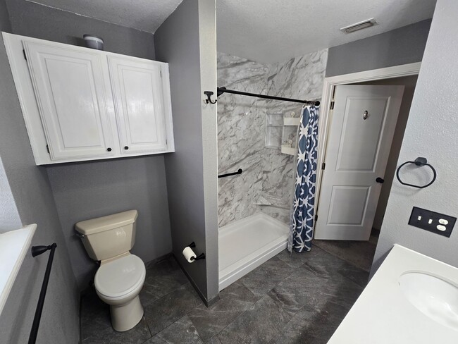 Building Photo - 6314 Ramsgate Cir