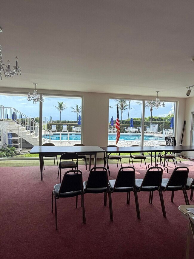 Building Photo - 3230 S Ocean Blvd