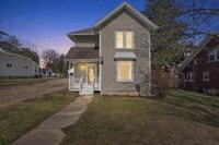 Building Photo - 626 E High St