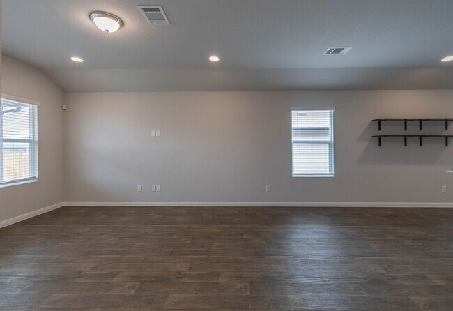 Building Photo - 239 Fall Aster Dr