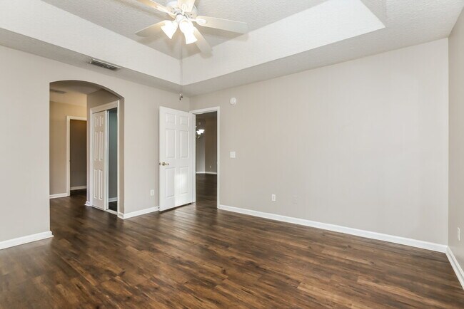 Building Photo - 1723 Rustling Dr