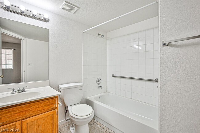 Building Photo - 8410 Eldora Ave