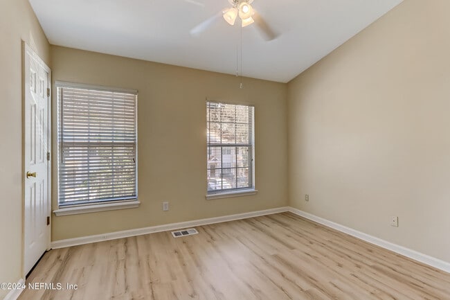 Building Photo - 3532 Lone Tree Ln