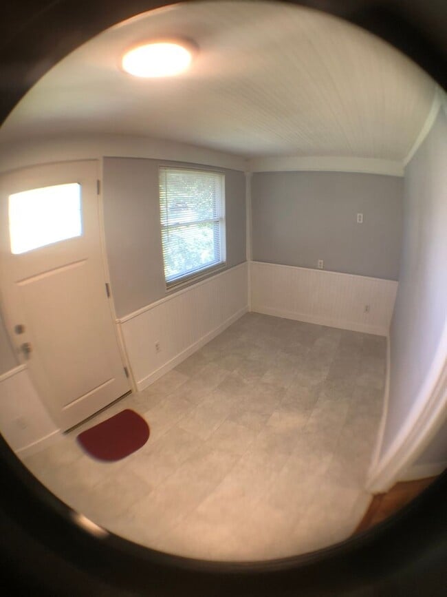 Building Photo - 4130 1st Ave S