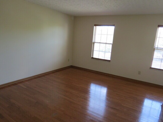Building Photo - 5451 Bentonhurst Ct