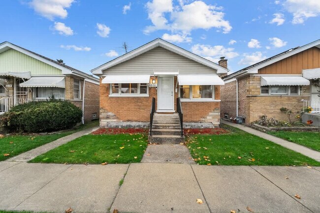 Building Photo - 3222 S 52nd Ct