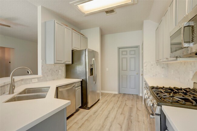 Building Photo - 5802 Prade Ranch Ln
