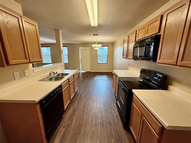 Building Photo - 1028 Wild Horse Way