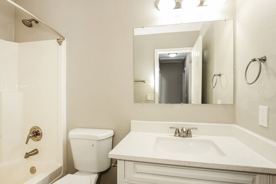 Building Photo - 18611 North 22nd St