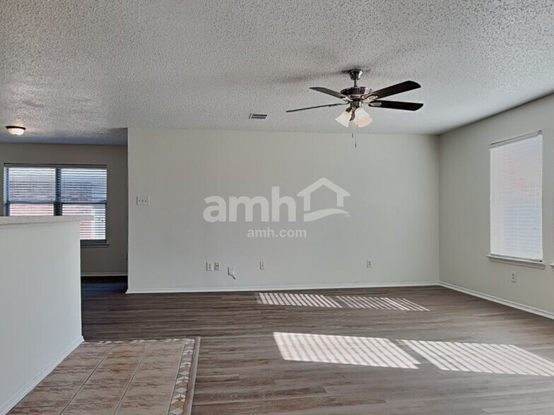 Building Photo - 108 Quail Meadows Ln