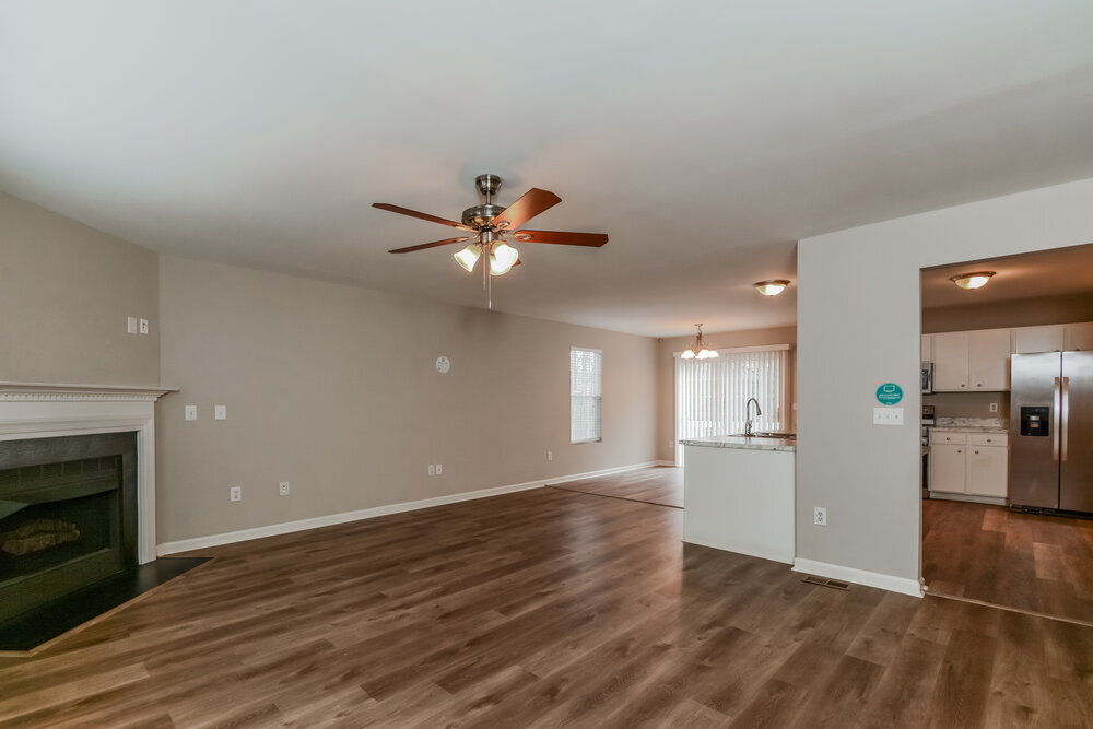 Building Photo - 713 Marjam Ln