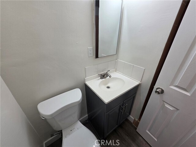 Building Photo - 20754 Hartland St