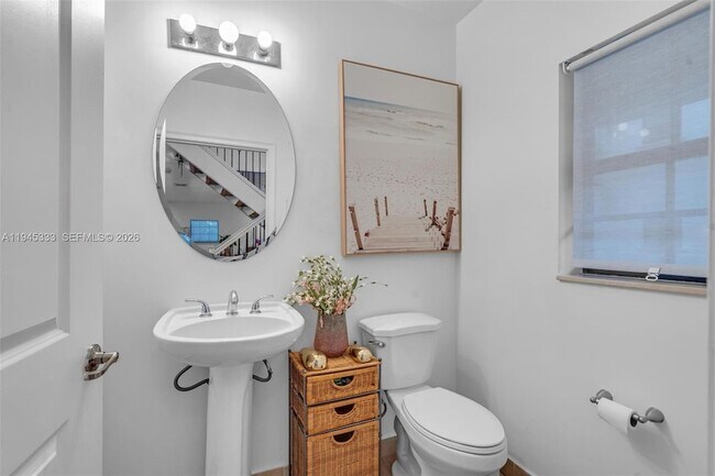 Building Photo - 4419 Hidden Harbour Terrace