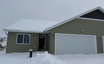 Building Photo - 5513 164th St