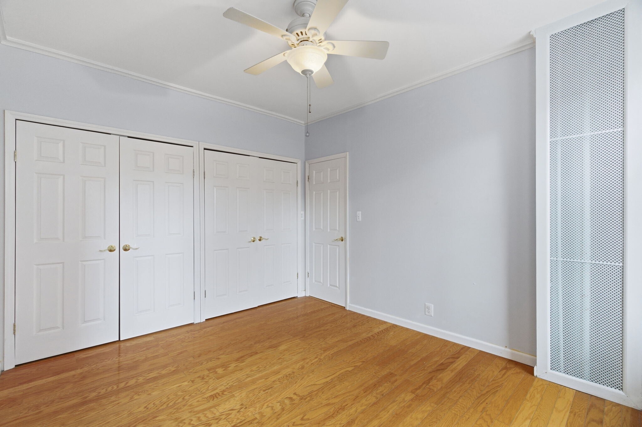 Building Photo - 6045 Boulevard E