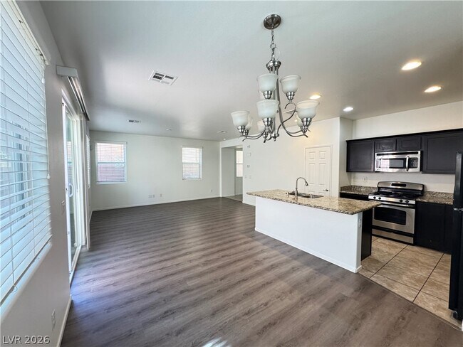 Building Photo - 6208 Yankee Spring St