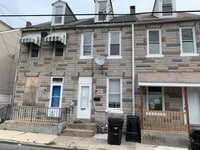 Building Photo - $950 Harrisburg 3 bedroom house for rent